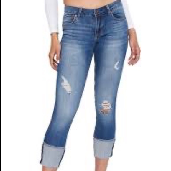 1822 Denim Taylor Distressed Roll Cuff Crop Jeans - Picture 2 of 12